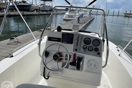 Trophy Boats 1903 Centre Console