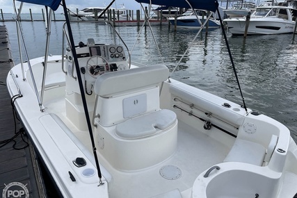 Trophy Boats 1903 Centre Console