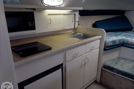 Carver 280 Mid Cabin Express