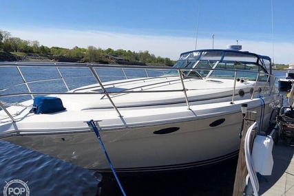 Sea Ray 37 Express Cruiser