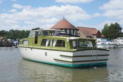 Norfolk Broads Cruiser