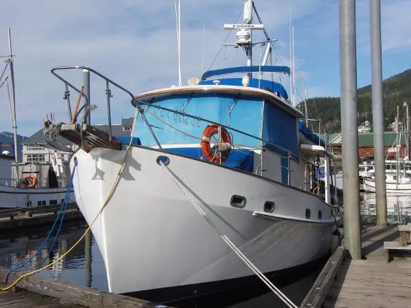 Grand Banks 42