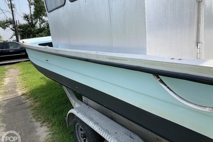 Carolina Skiff 2390 DLX-EW