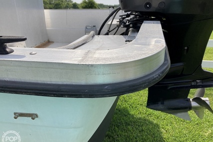 Carolina Skiff 2390 DLX-EW