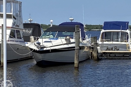 Chris Craft Commander 332