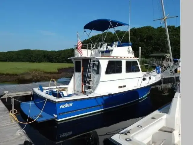 Eastern Casco Bay Flybridge 31