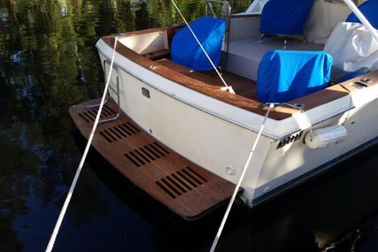 Chris Craft 316 Commander