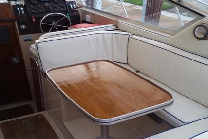 Chris Craft 316 Commander