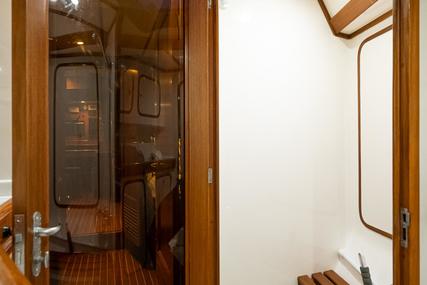 Tayana 48 Deck Saloon