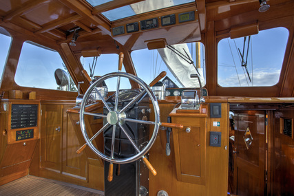 Abeking & Rasmussen Pilothouse