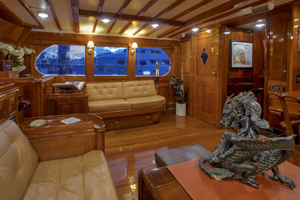 Abeking & Rasmussen Pilothouse