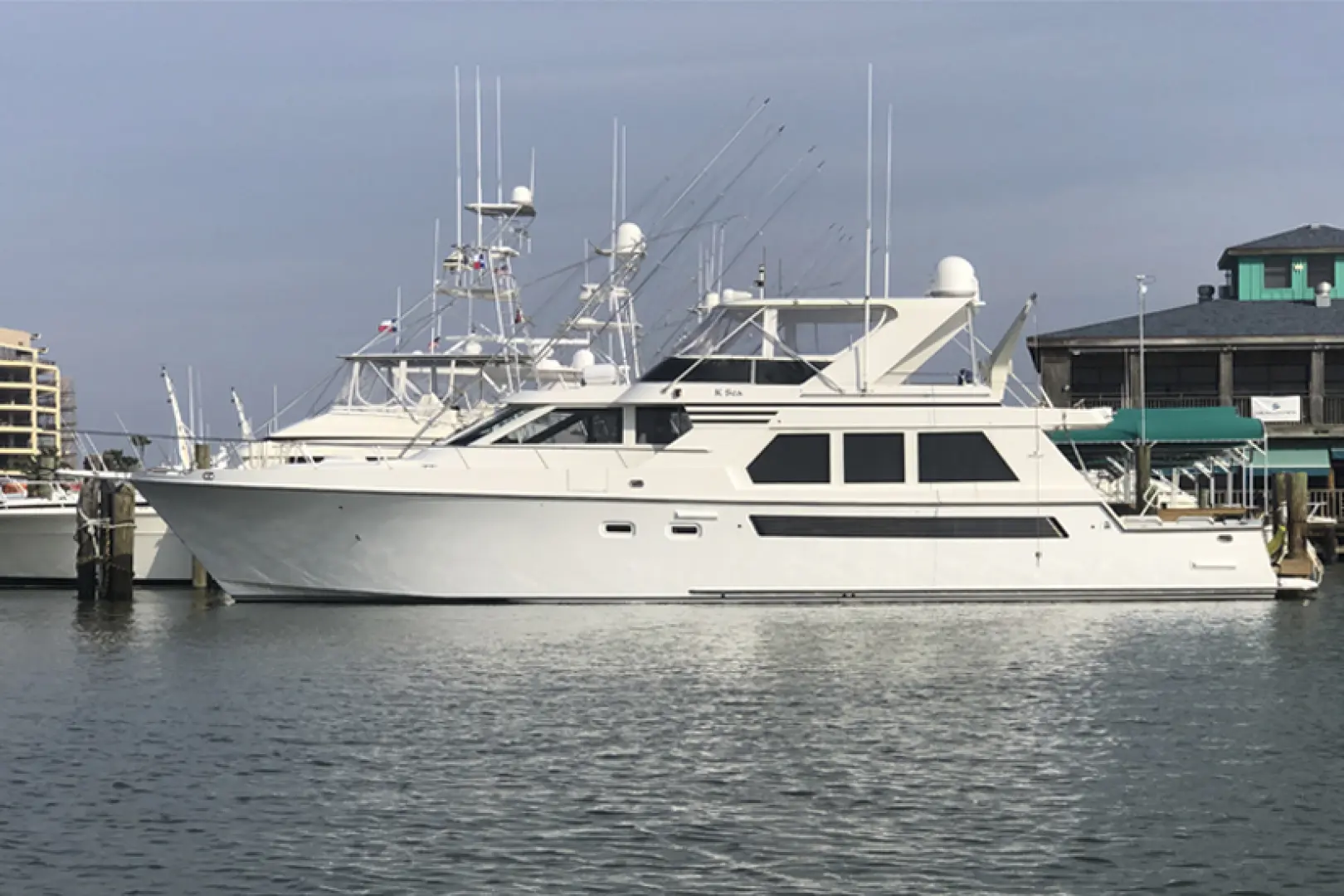 President 57 Motor Yacht