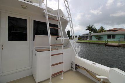 Hatteras 46 Convertible