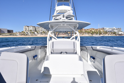 Yellowfin 42 Center Console