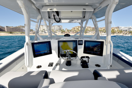 Yellowfin 42 Center Console