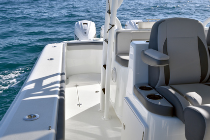 Yellowfin 42 Center Console