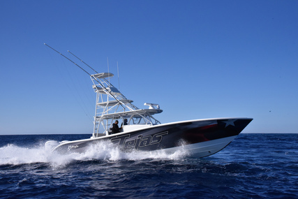 Yellowfin 42 Center Console