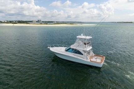 Hatteras GT45 Express Bridge