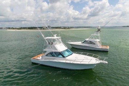 Hatteras GT45 Express Bridge