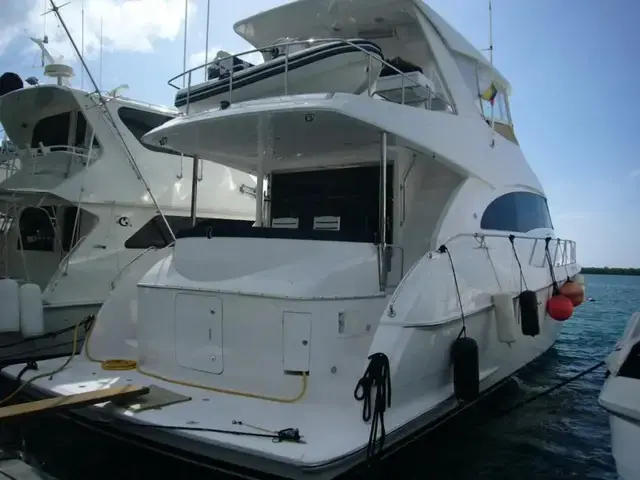 Hatteras 60 Motor Yacht