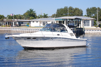 Sea Ray 33 Express Cruiser