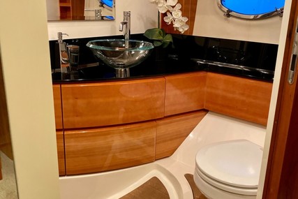 Azimut Atlantis 55