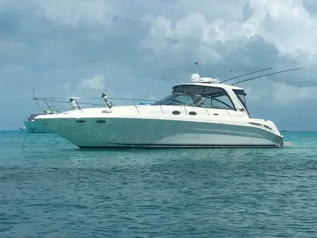 Sea Ray Express 410