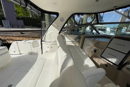 Sea Ray Express 410