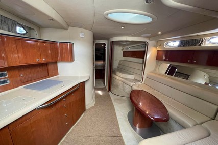 Sea Ray Express 410