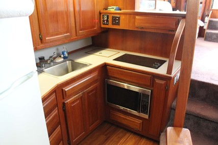 Viking 44 Double Cabin