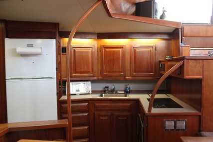 Viking 44 Double Cabin