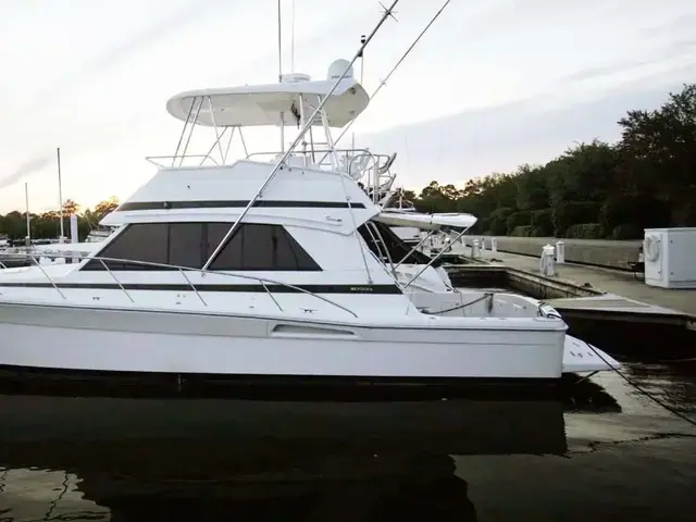 Riviera 43 Flybridge