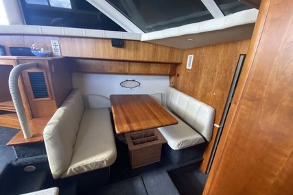 Silverton Aft Cabin Motor Yacht