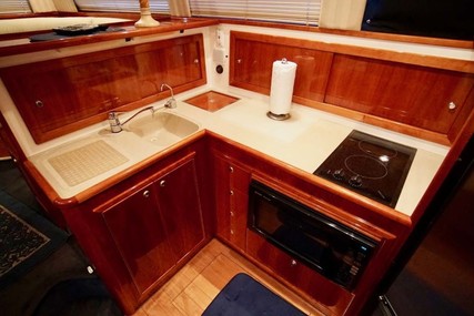 Riviera 43 Flybridge