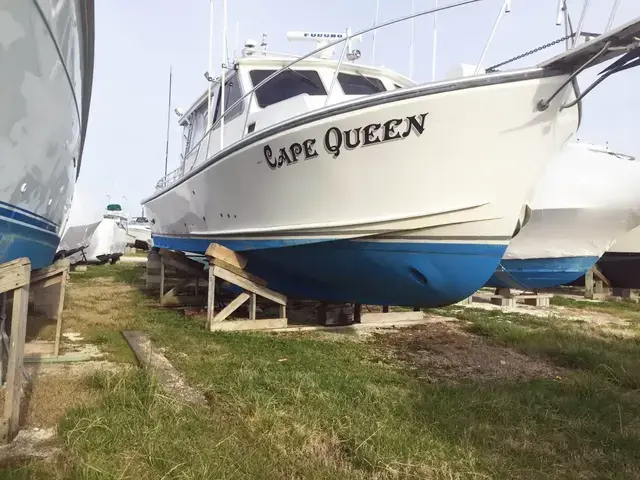 Evans & Sons Bay Boat