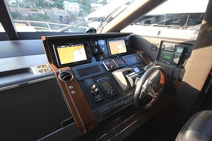 Princess V72 M/Y Aventador