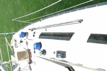 Hobie Cat H33M