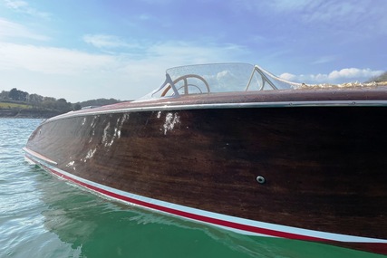 Chris Craft RIVIERA SPORTS BOAT