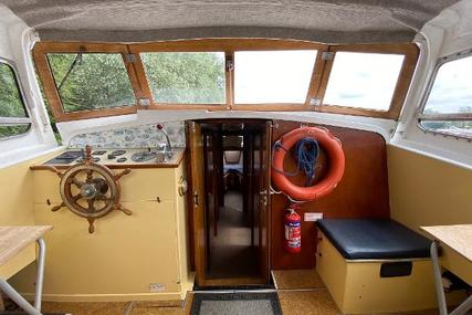 Custom Boats Bourne 40 ex Broads Cruiser