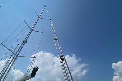 Hallberg Rassy 44