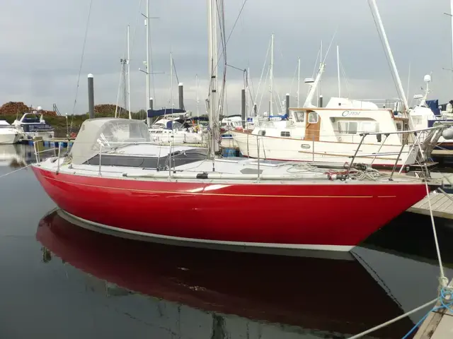 Grand Soleil 34