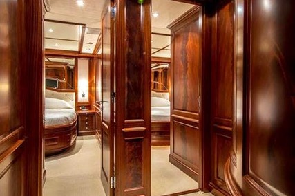 Benetti 120 Classic M/Y Virtue