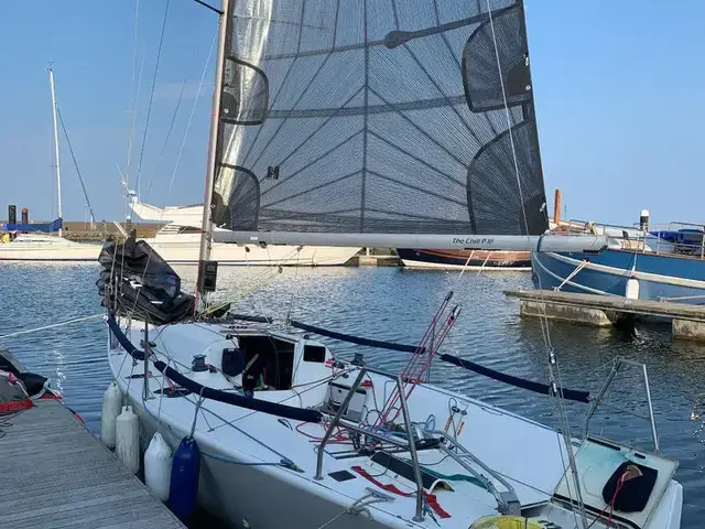 Beneteau Platu 25