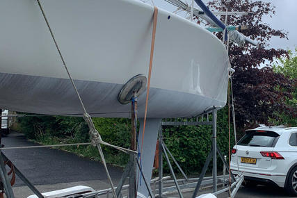 Beneteau Platu 25