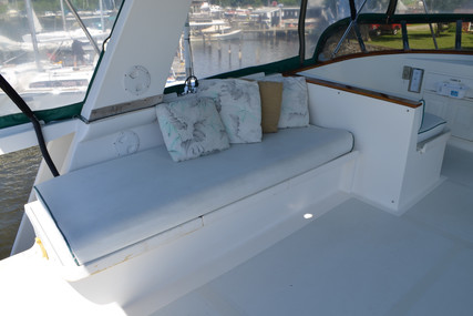 Defever 49 Cockpit Motoryacht