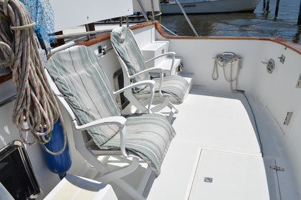 Defever 49 Cockpit Motoryacht