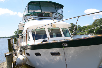 Defever 49 Cockpit Motoryacht