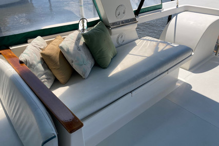 Defever 49 Cockpit Motoryacht