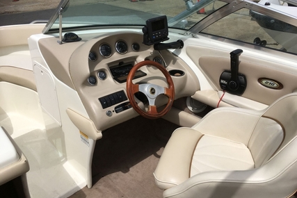 Sea Ray 210 Signature Edition