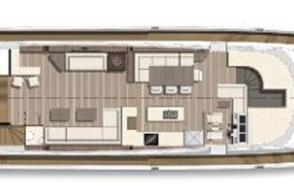 Galeon 800 Fly